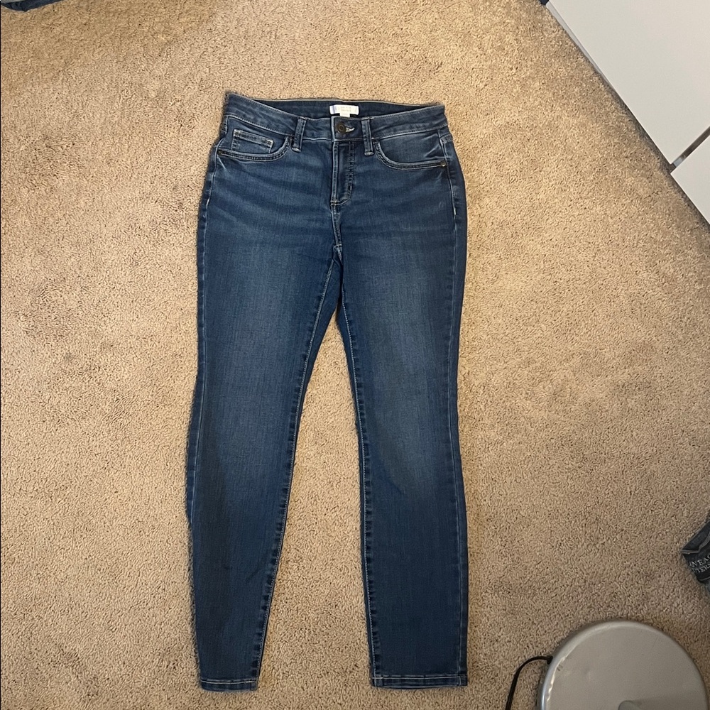 Lauren Conrad Mid-Rise Skinny Jeans Size 4 like new